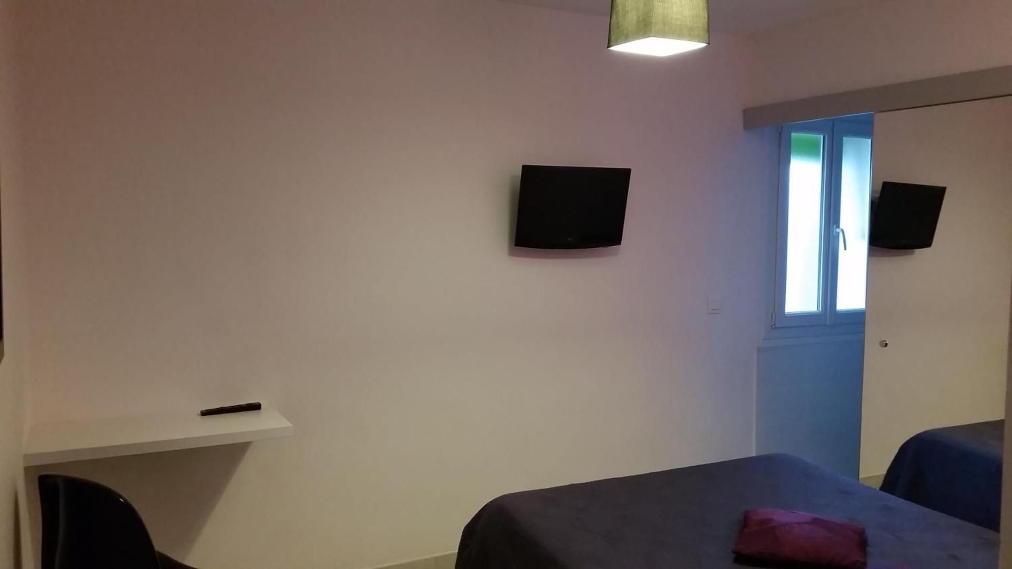Auberge Des Toques Pegomas Phòng bức ảnh