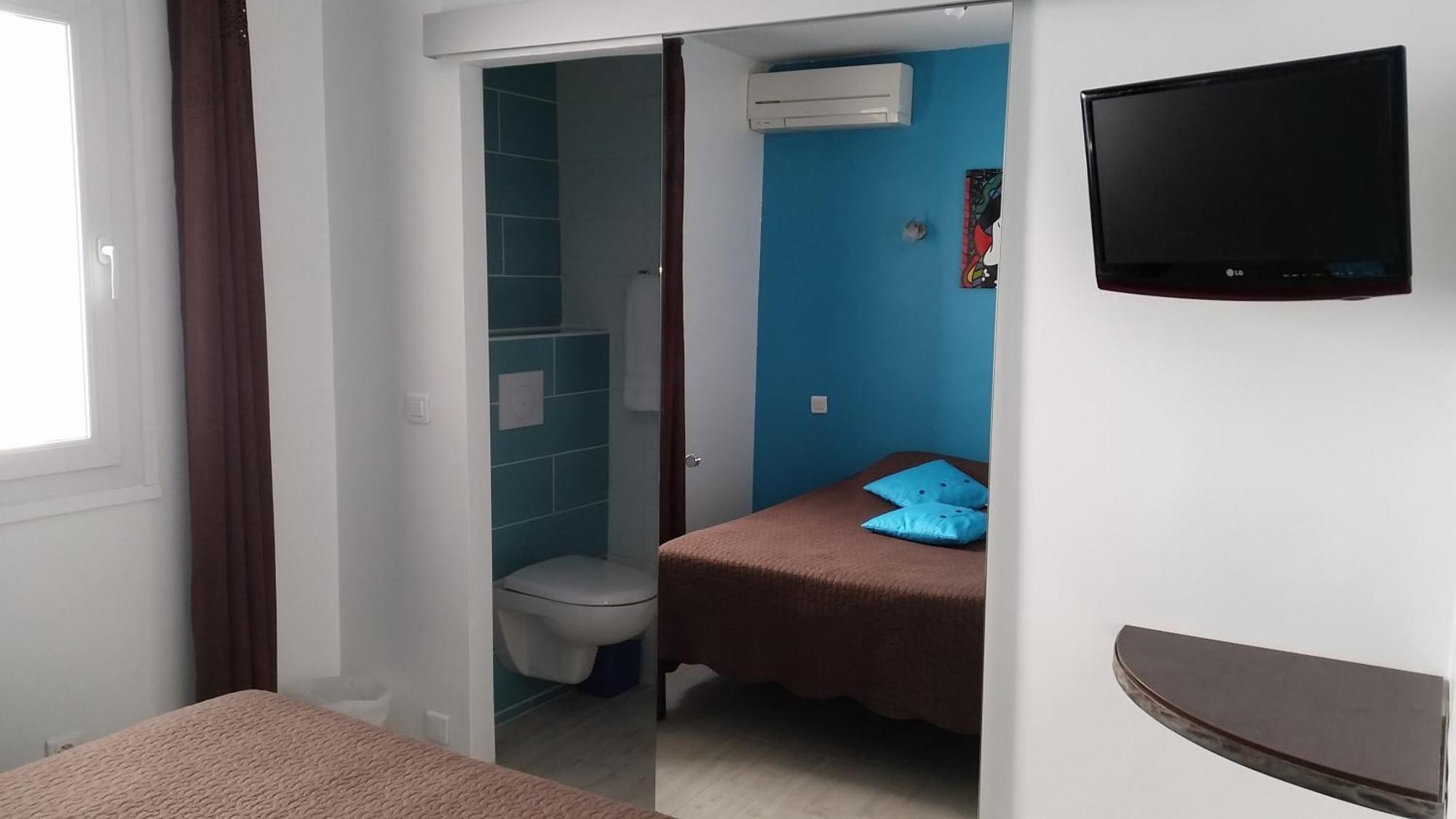 Auberge Des Toques Pegomas Phòng bức ảnh
